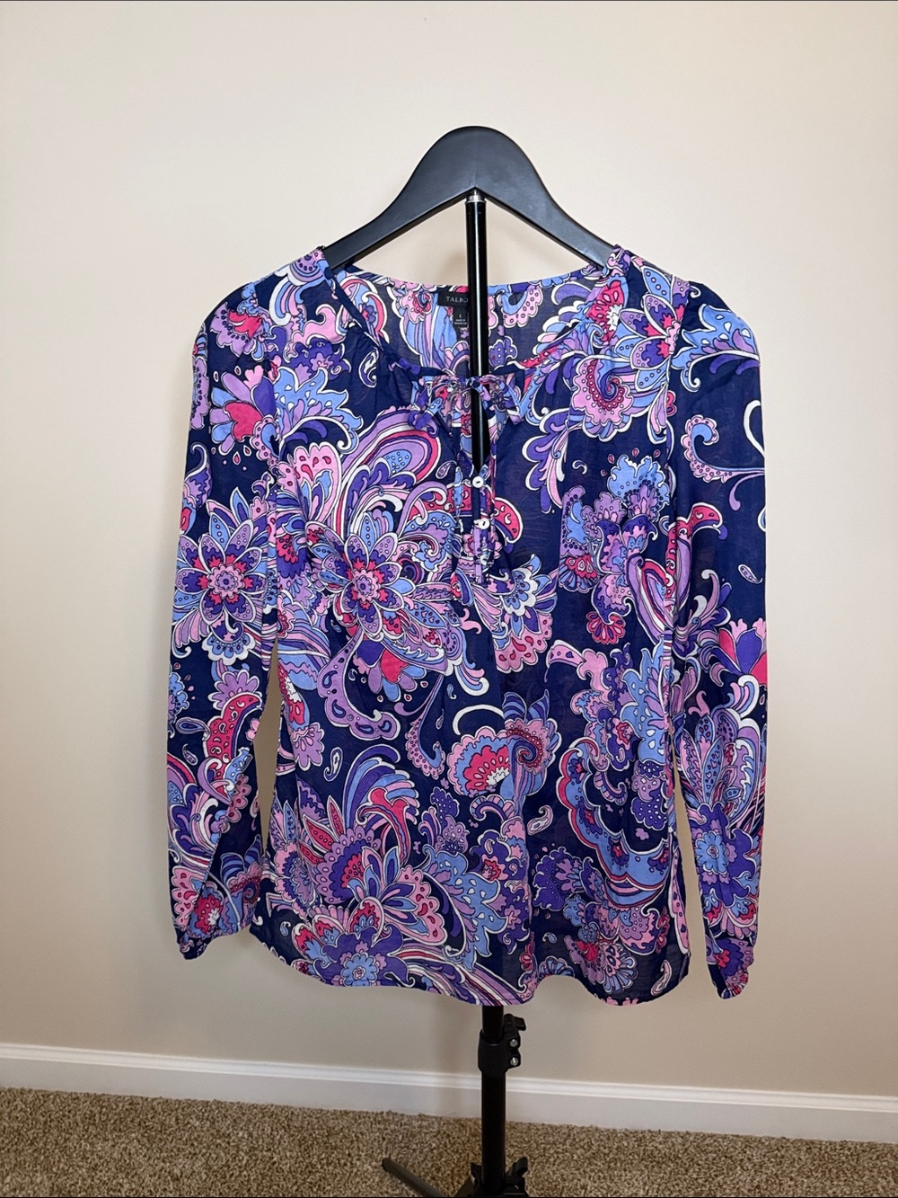 Talbots‎ Navy Paisley Tie-Neck Blouse in Pink & Purple-S